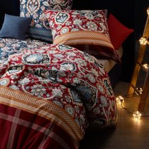 Traumschlaf Feinbiber Bettwäsche Aspen Ornament beere_dot_0