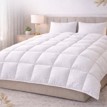 BettwarenShop Daunendecke Toronto extra warm, 10 cm Innensteg, Füllung: 90% Daunen 10% Federn